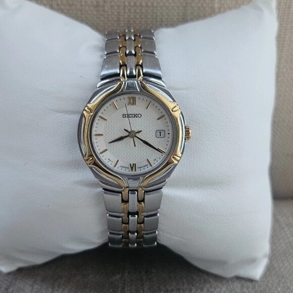 Seiko Ladies Wristwatch Gold/Silver Tone Analog Quartz Date Calendar Wrist Watch main image 9